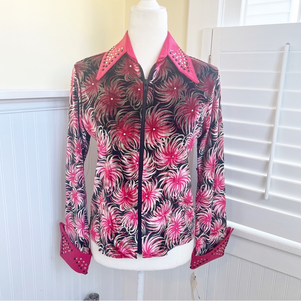 1849 Authentic Ranchwear NWT Red & Black Velvet Full Zip Jacket Size Small